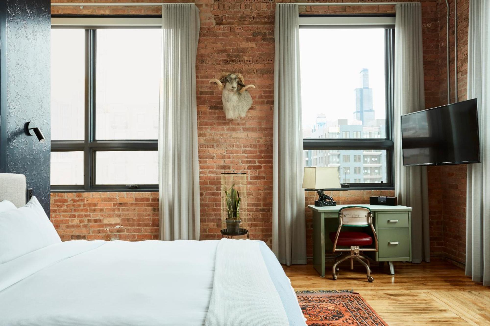 The Publishing House Bed And Breakfast Chicago Exterior photo